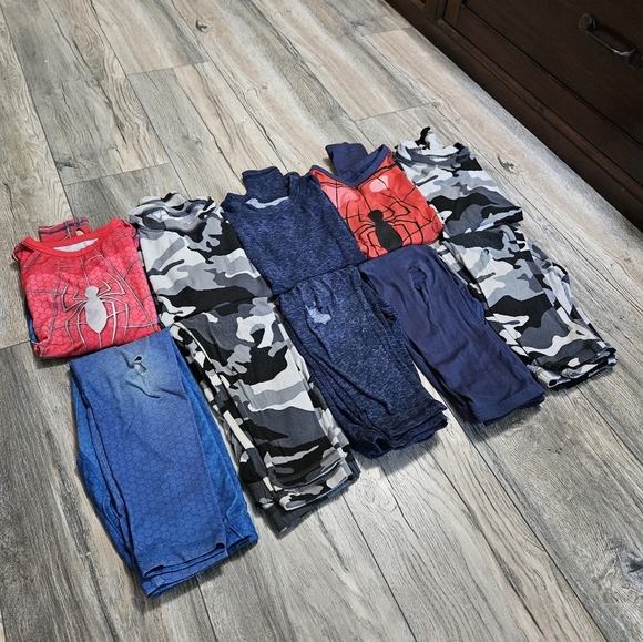 Lot of 5 Thin Pajama Sets - Picture 5 of 6